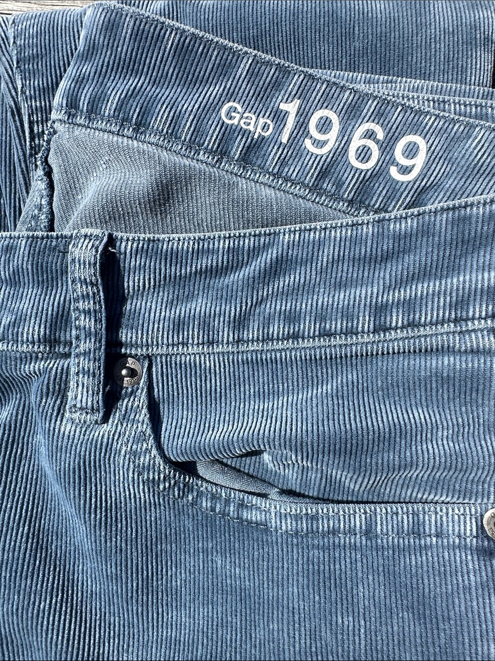 GAP Women’s “Always Skinny” Prettiest Steel Blue Fine Corduroy Pants Sz 30 GUC - Picture 11 of 12
